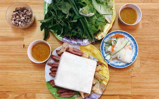 Ăn vặt Chị Liên - Nem Nướng Nha Trang