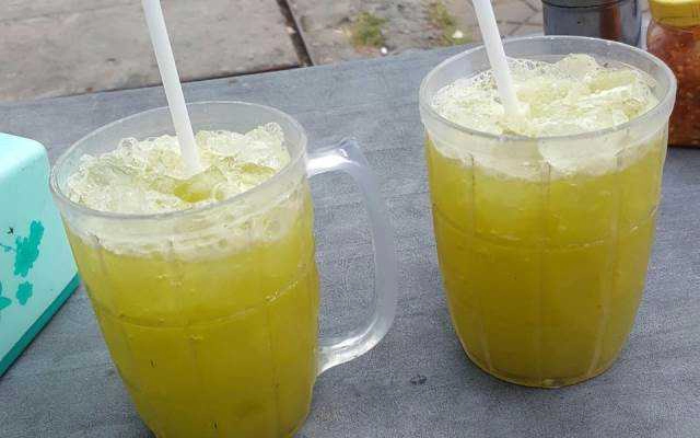 Ăn vặt Chị Ngoan - Đá Me & Nước Mía