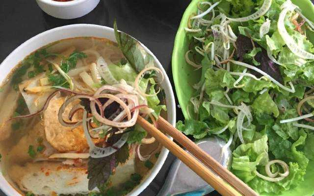 Ăn vặt Cô Ba - Bún Chả Cá, Chả Lụi & Cháo Sò