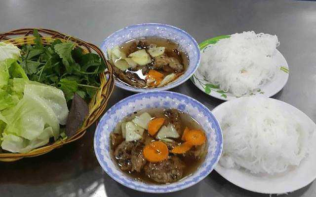 Ăn vặt Cô Bích - Bún Chả