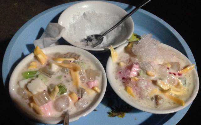 Ăn vặt Cô Đan - Sữa Chua & Caramen