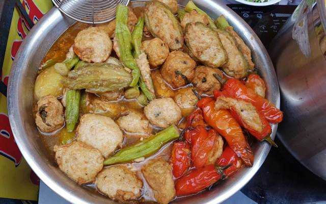 Ăn vặt Cô Đợi - Hoành Thánh Lá Khổ Qua