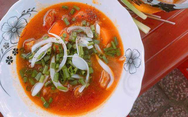 Ăn vặt Cô Hồng - Hủ Tiếu Bò Kho