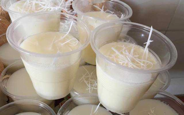 Ăn vặt Cô Lan - Sữa Chua & Thạch Dừa