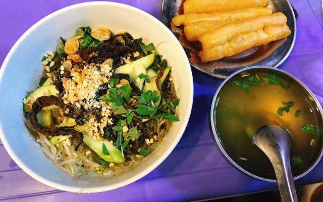 Ăn vặt Cô Loan - Miến Lươn