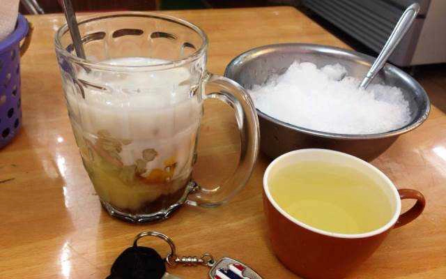 Ăn vặt Cô Mai - Chè Các Loại
