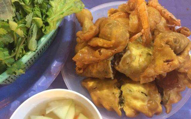 Ăn vặt Cô Minh - Quẩy Nóng & Bánh Các Loại