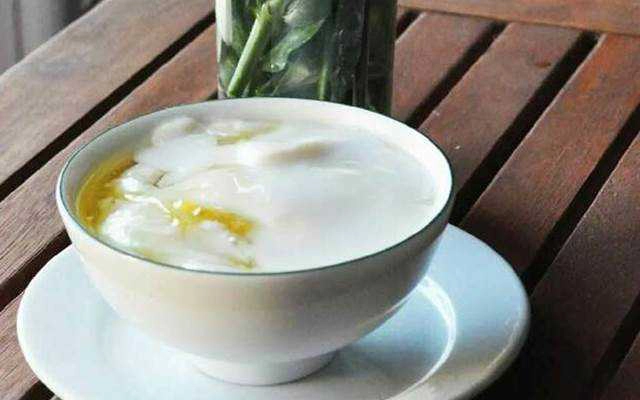 Ăn vặt Cô Năm Sài Gòn - Tàu Hũ Đá
