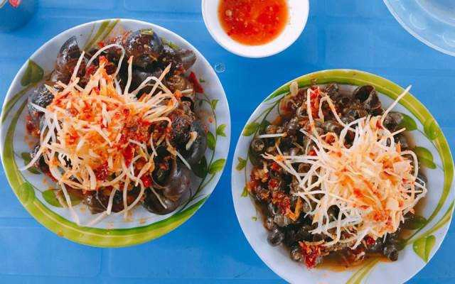 Ăn vặt Cô Ta - Ốc Hút Đĩa Bay
