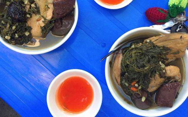 Ăn vặt Cô Yến - Gà Hầm