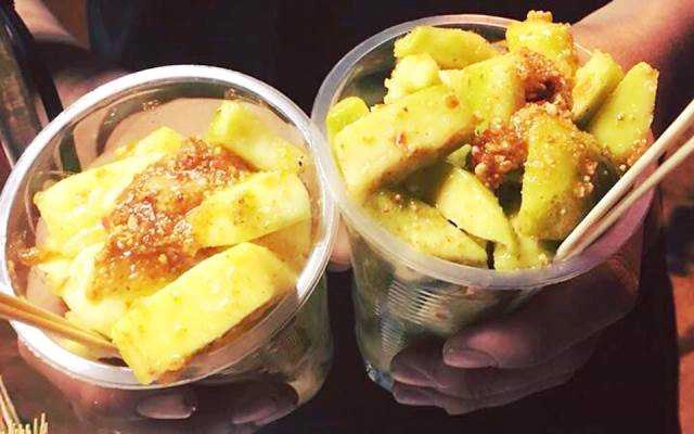 Ăn vặt Cóc Lắc & Xoài Lắc