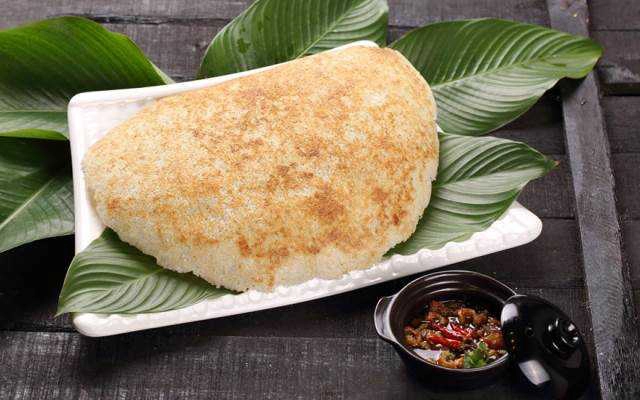 Ăn vặt Cơm Cháy Bá Chấy