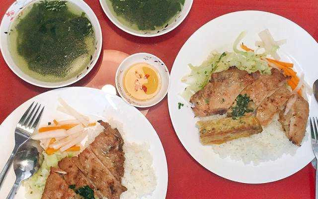 Ăn vặt Cơm Tấm Diễm