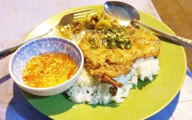 Ăn vặt Cơm Tấm - Hẻm Xô Viết Nghệ Tĩnh