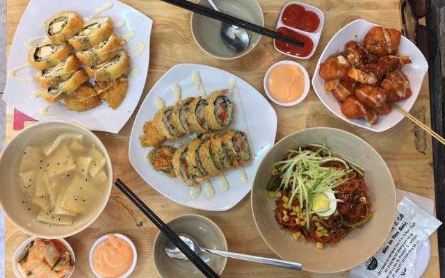 Ăn vặt Cơm Trộn 2 Cô - Xô Viết Nghệ Tĩnh