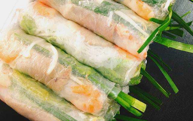 Ăn vặt Cuốn 6 Năm - Gỏi Cuốn & Bún Thịt Nướng