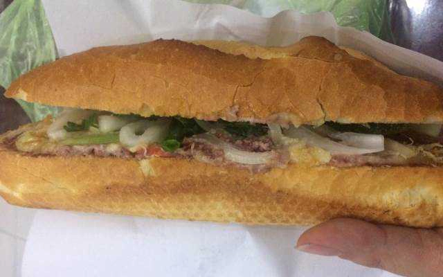 Ăn vặt Cường - Bánh Mì Các Loại