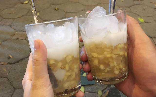 Ăn vặt Đặc Sản Chè Bưởi Sài Gòn