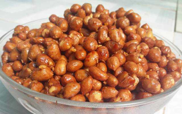 Ăn vặt Đậu Phộng Rang Tỏi Ớt Tây Ninh