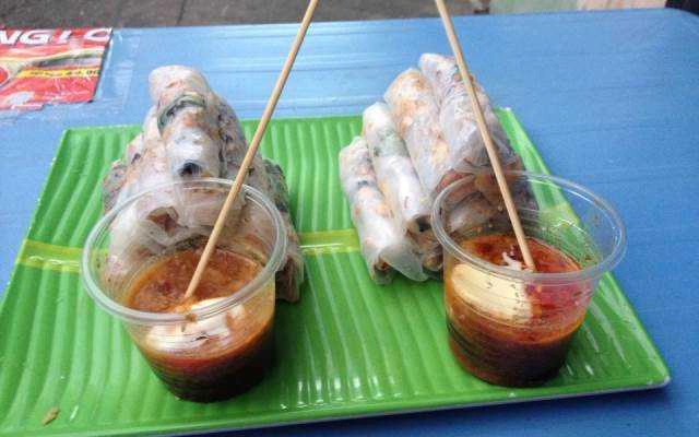 Ăn vặt Dì Hồng - Bánh Tráng Cuốn Trộn