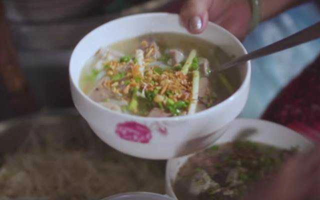 Ăn vặt Dì Hương - Bánh Canh & Cháo Lòng Đêm Chợ Bến Thành