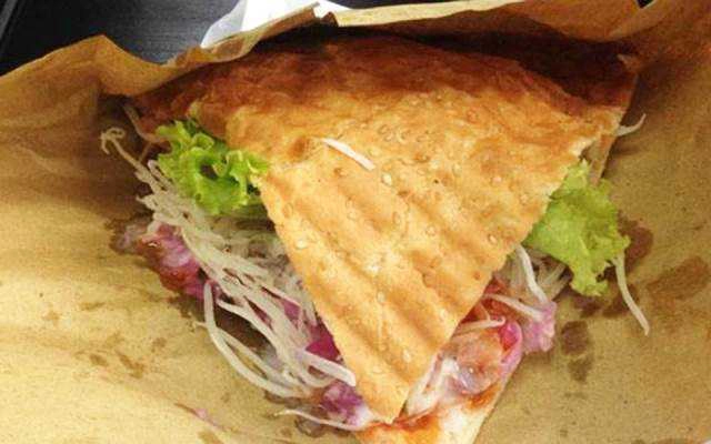 Ăn vặt Doner Kebab Aji - Nguyễn Khoái