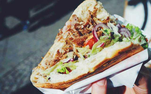 Ăn vặt Donerkebab Tràng An