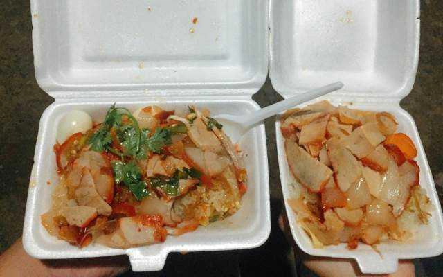 Ăn vặt Đông Đông - Bánh Mì & Xôi Gà