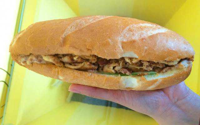 Ăn vặt Dũng Hạnh - Giò Chả & Bánh Mì