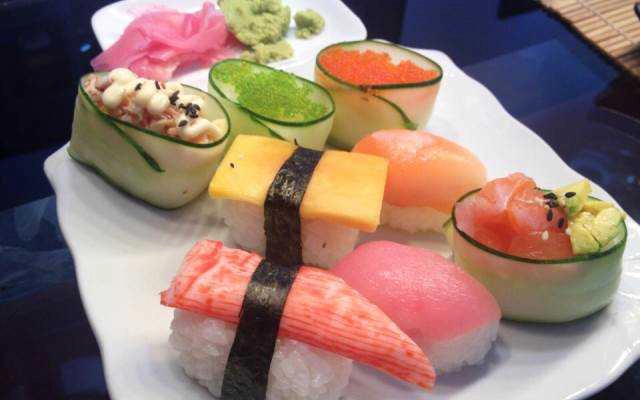 Ăn vặt Fresh Sushi - Lương Ngọc Quyến