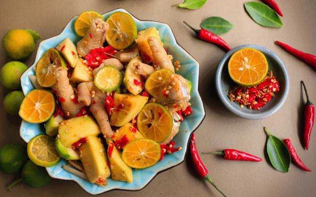 Ăn vặt Gặm - Chân Gà Muối Sả Ớt