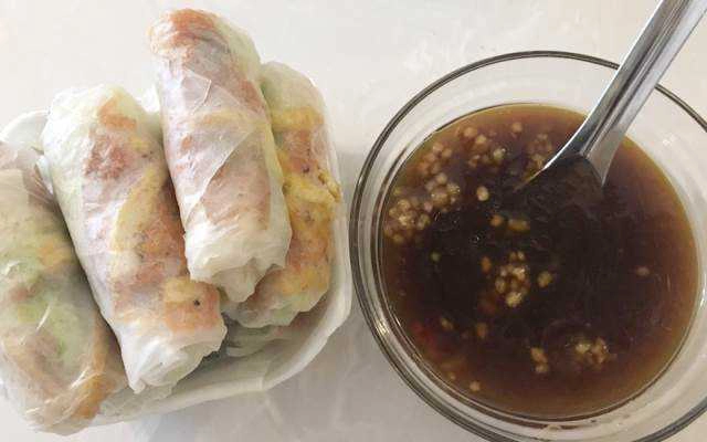 Ăn vặt Gỏi Cuốn & Bò Pía