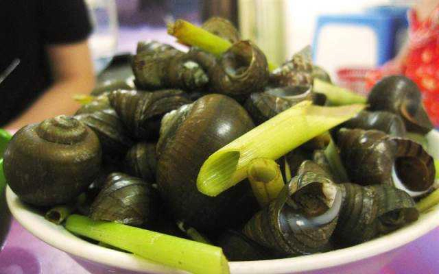 Ăn vặt Hải Sản Tươi Sống - Quán Thánh