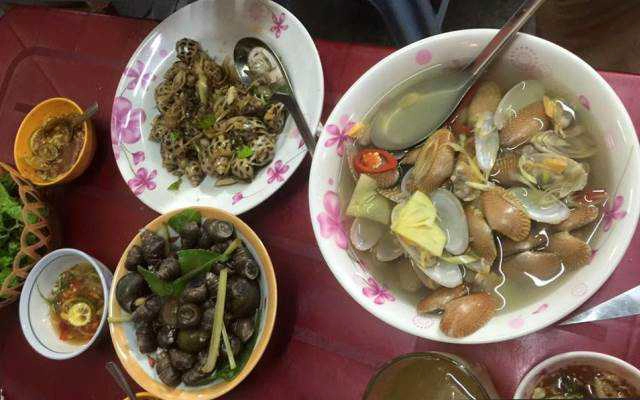Ăn vặt Hải Sản Vỉa Hè - Vườn Đào
