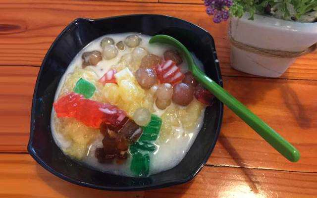 Ăn vặt Happy Day - Chè & Trà Sữa Tự Chọn