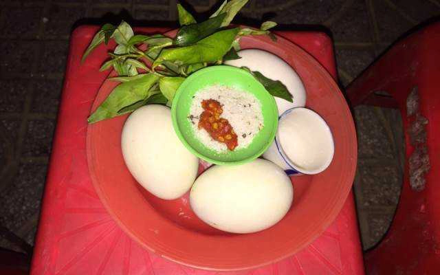 Ăn vặt Hột Vịt Lộn 69