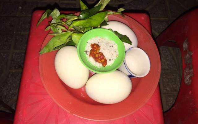 Ăn vặt Hột Vịt Lộn & Cút Lộn