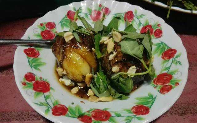 Ăn vặt Hột Vịt Lộn - Dốc Cầu Trường Đai