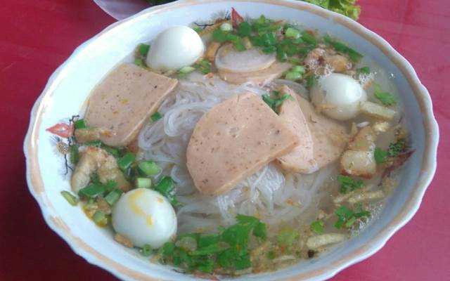 Ăn vặt Hủ Tiếu Bình Dân - Trần Hưng Đạo