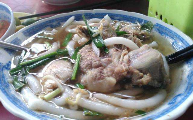 Ăn vặt Hủ Tiếu Gõ & Bánh Canh Bình Dân