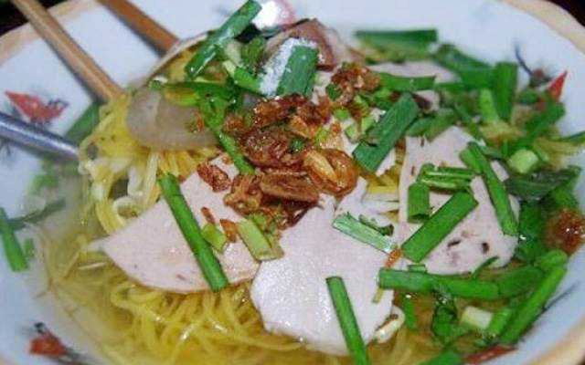 Ăn vặt Hủ Tiếu Hẻm - Cống Quỳnh