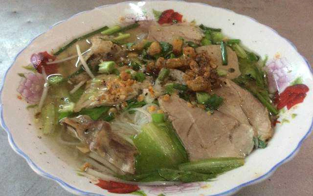 Ăn vặt Hủ Tiếu Ngọc - Nguyễn Sơn