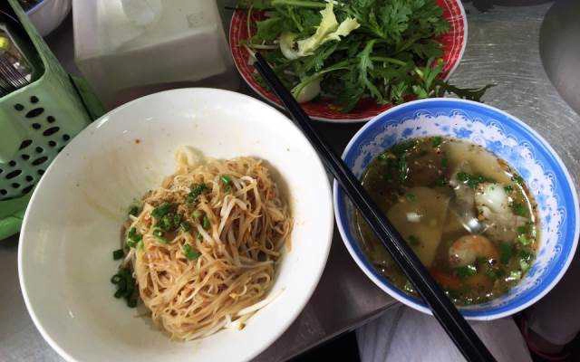 Ăn vặt Thành Tín - Hủ Tiếu Nam Vang