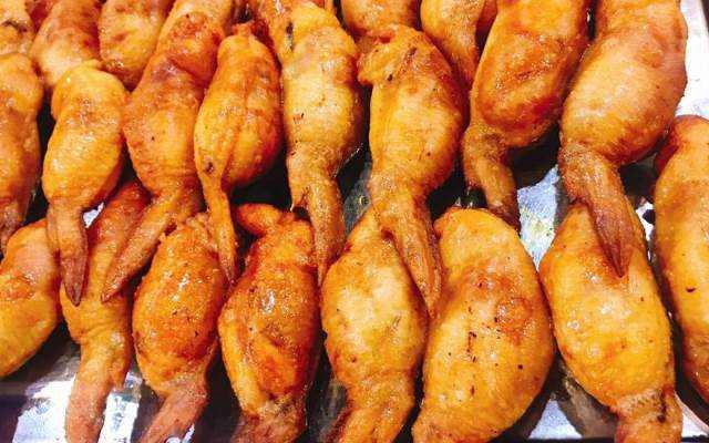 Ăn vặt Huyna Food - Cánh Gà Rút Xương Bọc Xôi - Đặng Văn Ngữ