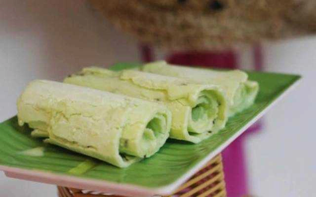 Ăn vặt Kem Cuộn Thái Lan Cherri