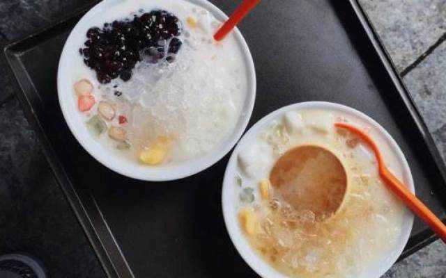 Ăn vặt Kem Xôi Chè Thái Lan - Ngõ Văn Chương