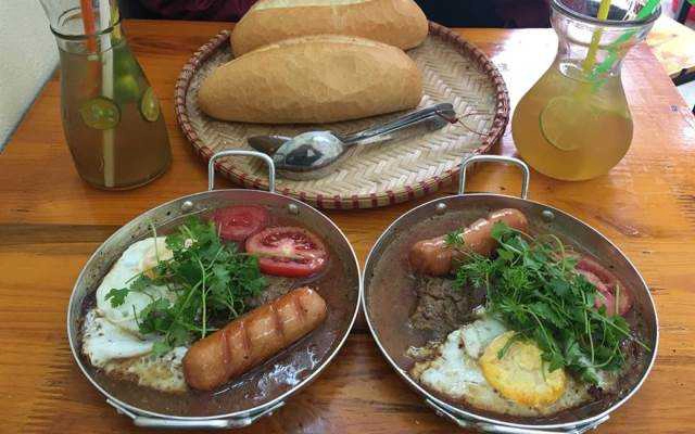 Ăn vặt Mẹt Quà Khánh Long - Bánh Mì & Bánh Canh Giò Heo Sài Gòn