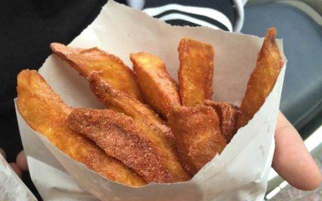 Ăn vặt Khoai Lang Lắc - Trần Phú