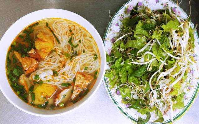 Ăn vặt Khu Ẩm Thực Chợ Đêm Quy Nhơn