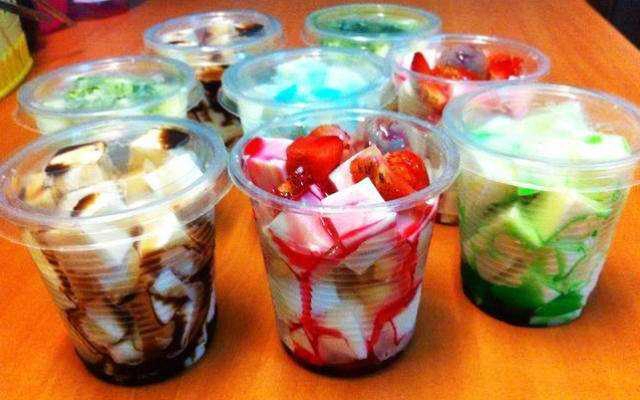 Ăn vặt Khu Ẩm Thực Chợ Yên Thanh